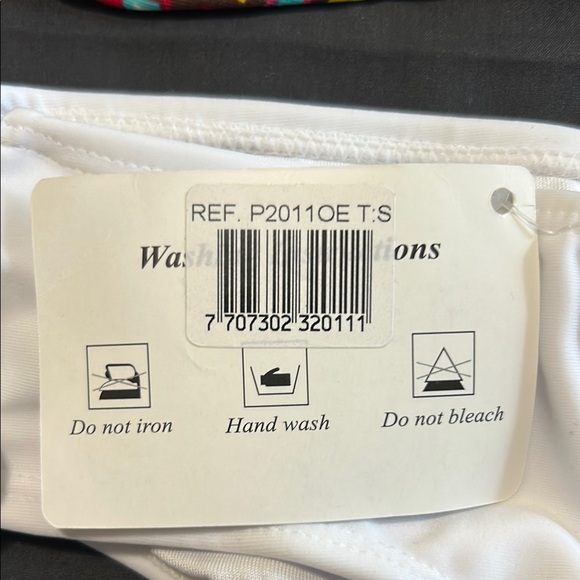 Whales tails Colorful Pattern & White bandeau top 2 piece bikini - Picture 3 of 4